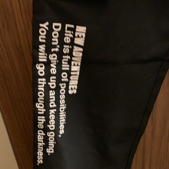 Men's Black Cargo Pants - Picture 4 of 4